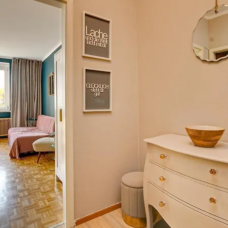 Happystay: Chic With Free Parking Apartment Klagenfurt am Woerthersee