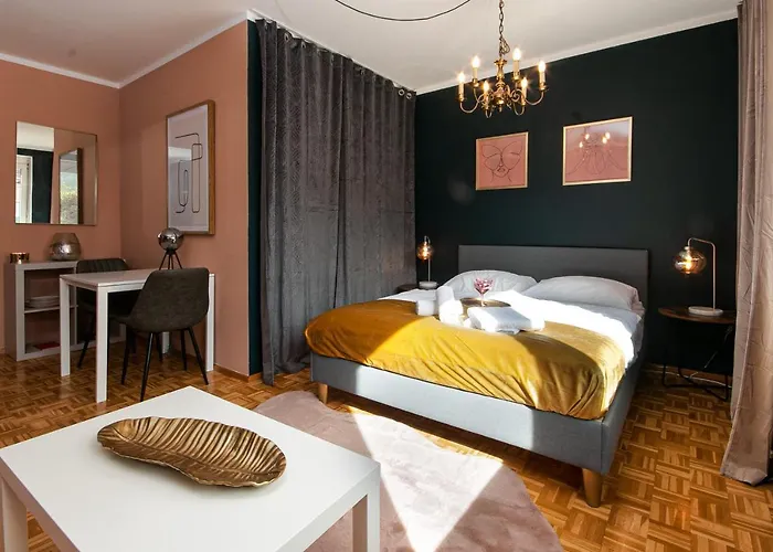 Schickes Boutique-apartment, Zentral In Messe-& Bahnhofsnaehe, Sehr Ruhig & Gratis Parkplatz - Happystay קלגנפורט